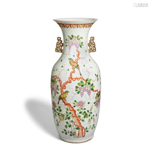 A LARGE FAMILLE-ROSE 'WISTERIA' VASE WITH OPENWORK H...