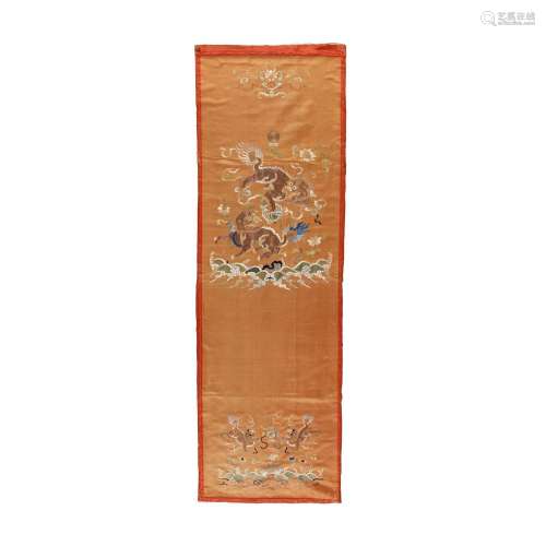 AN EMBROIDERED SILK 'BUDDHIST LION' PANEL Late Qing ...