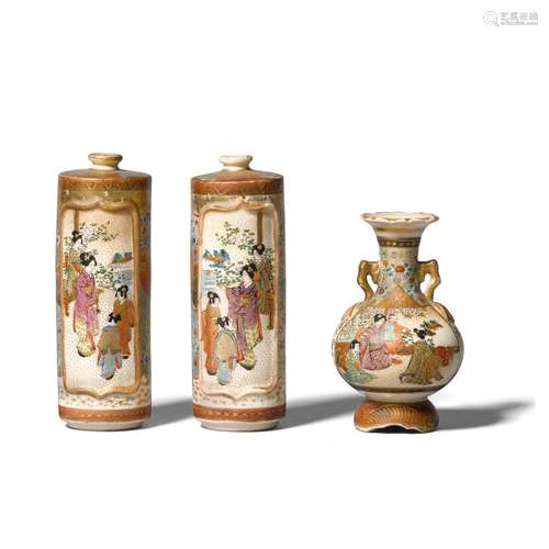 THREE SMALL SATSUMA VASES Meiji era (1868-1912), late 19th/e...