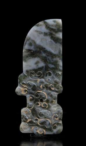 AN AGATE SWORD-SHAPED PENDANT  
China, Zhou archaic style