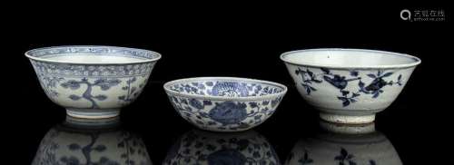THREE 'BLUE AND WHITE' PORCELAIN BOWLS
China, Ming dynasty, ...