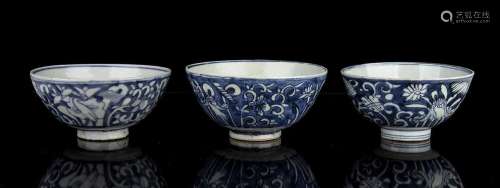 THREE 'BLUE AND WHITE' PORCELAIN BOWLS
China, Ming dynasty, ...