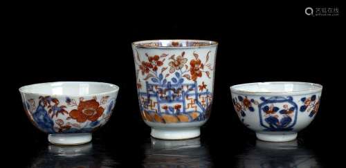 THREE 'IMARI' PORCELAIN CUPS
China, Qing dynasty, early 18th...