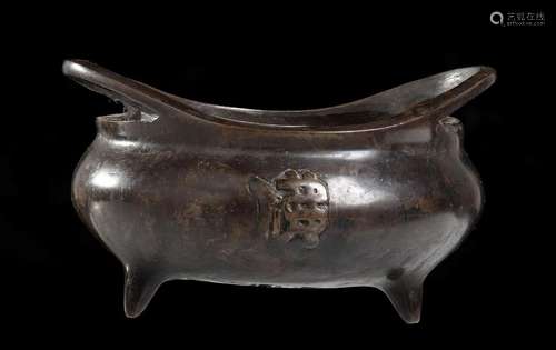 A BRONZE TRIPOD INCENSE BURNER
China, Qing dynasty