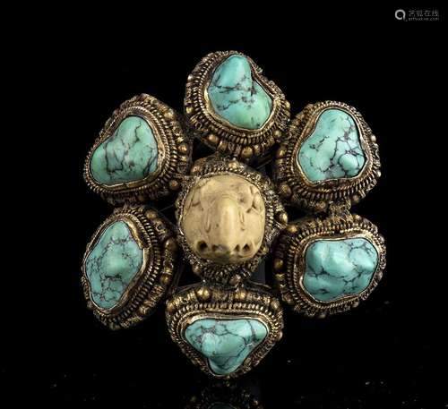 A STONE AND TURQUOISE INLAID METAL BROOCH  
China, 20th cent...