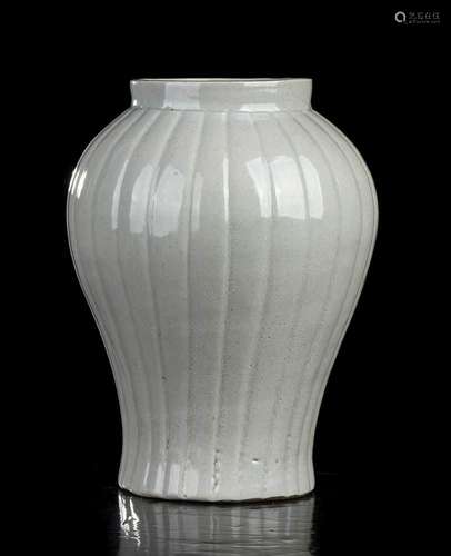 A GLAZED PORCELAIN BALUSTER VASE  
Korea, Joseon period, 18t...