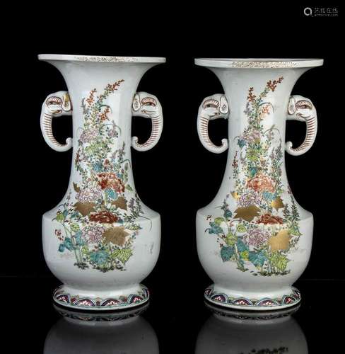 A PAIR OF PORCELAIN VASES WITH POLYCHROME DECORATION
Japan, ...