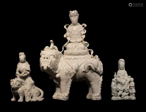 Three Chinese Dehua Blanc-de-Chine Porcelain Figures of Guan...