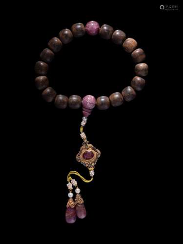 A Strand of Chinese Aloeswood Praying Beads 