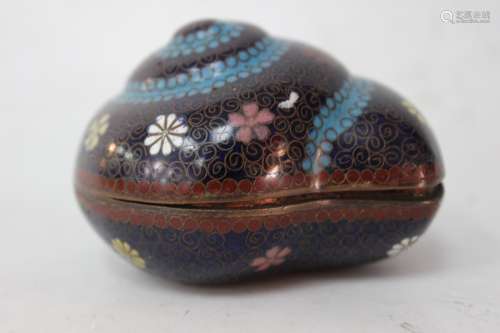 Chinese Cloisonne Conch Box