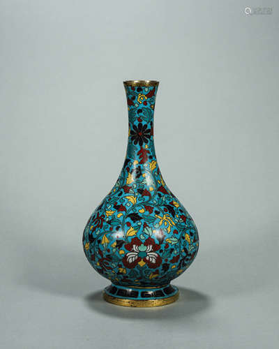 A flower patterned cloisonne vase