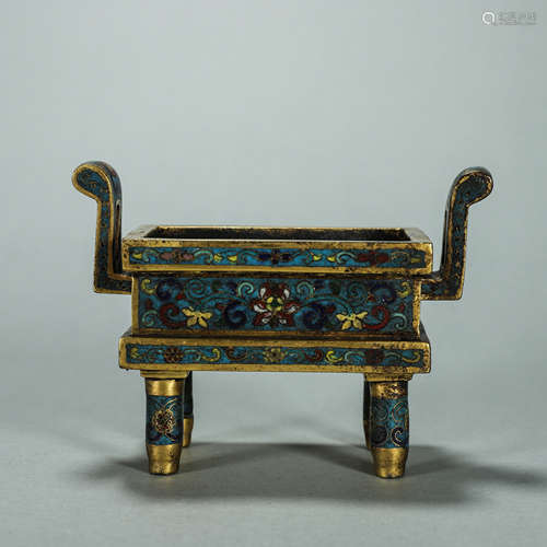 A flower patterned cloisonne double-eared censer