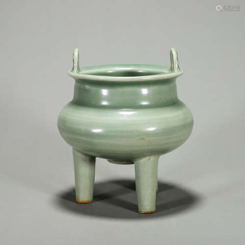 A Longquan kiln porcelain double-eared censer