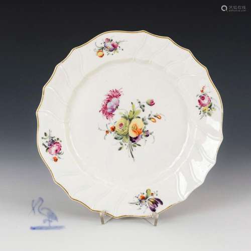 PLATE WITH FLORAL PAINTING. ANSBACH.