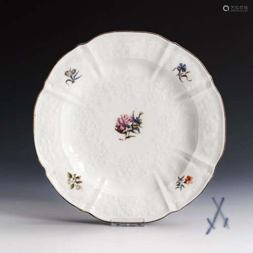 BAROQUE PLATE WITH WOODCUT FLOWERS. MEISSEN.