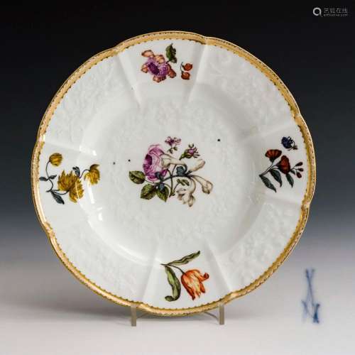 PLATE WITH WOODCUT FLOWERS. MEISSEN.