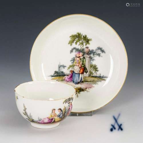 CUP WITH WATTEAU PAINTING. MEISSEN.