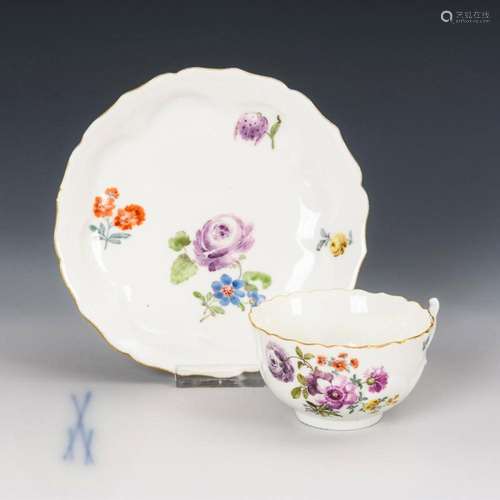 BAROQUE CUP WITH FLORAL PAINTING. MEISSEN.