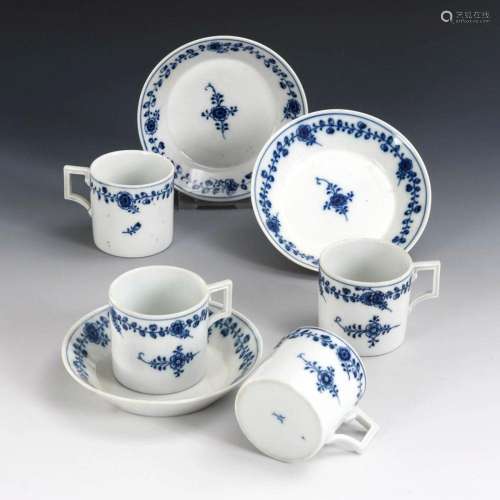 4 CUPS AND 3 SAUCERS WITH BLUE PAINTING. MEISSEN.