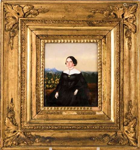 PORCELAIN PLAQUE: PORTRAIT OF A YOUNG WOMAN.