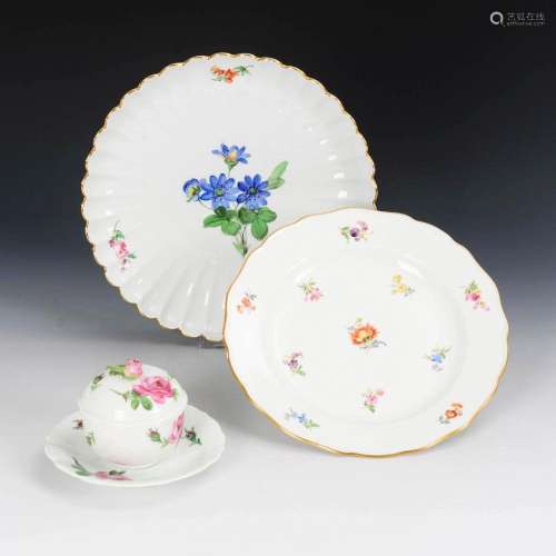 FAN PLATE, PLATE, SUGAR BOWL AND SAUCER. MEISSEN.