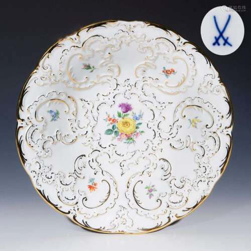 MAGNIFICENT BOWL. MEISSEN.