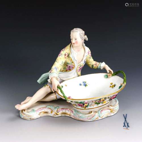 CAVALIER ON BOWL. MEISSEN.