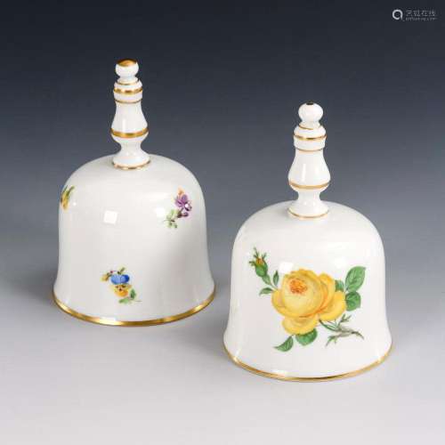 2 TABLE BELLS WITH FLORAL PAINTING. MEISSEN.