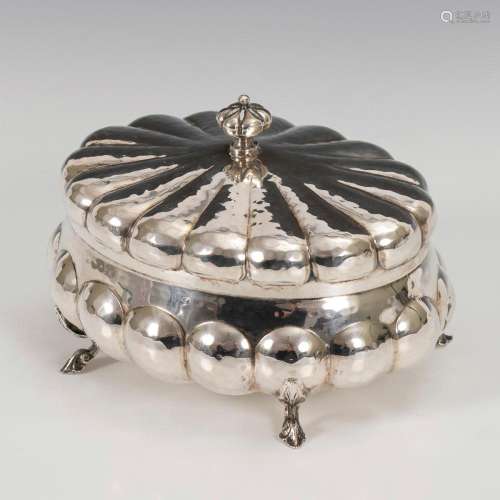 HAND CHASED SILVER BOX.
