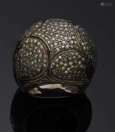 BAGUE boule en argent noirci à motifs de lobes pavés de gren...