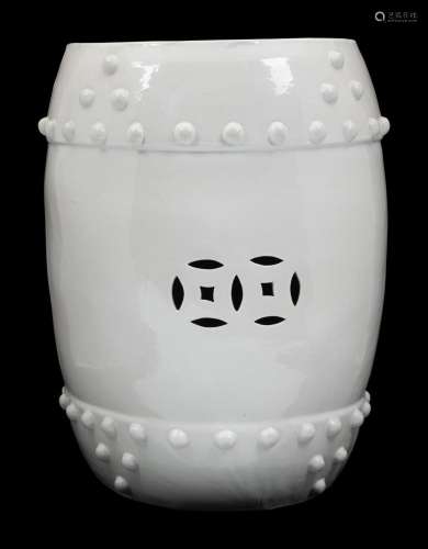 A Chinese Porcelain Garden Stool