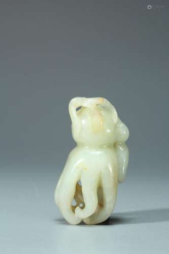 A white jade buddha hand