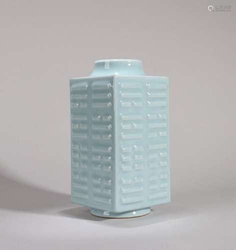 A celadon glazed porcelain cong