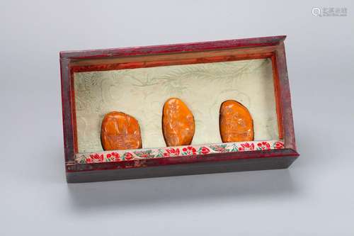 A set of carved tianhuang Shoushan soapstone seals with orig...