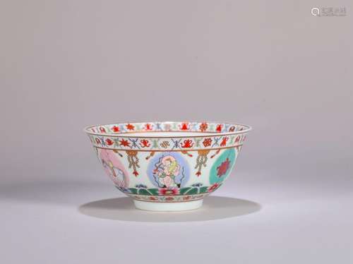 A famille rose porcelain bowl