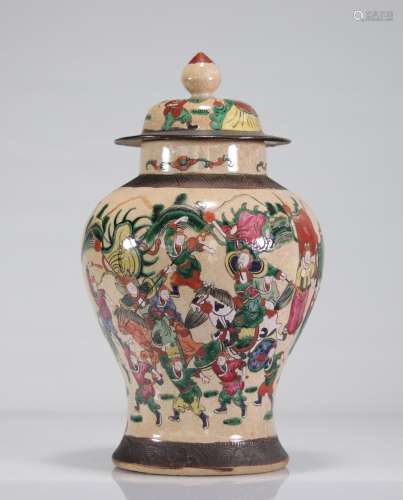 Covered potiche in Nanjing porcelain