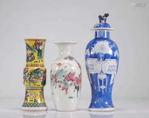 Lot of Chinese porcelain vases
