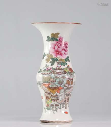 China vase decorated with flowers and furniture 19th artist ...