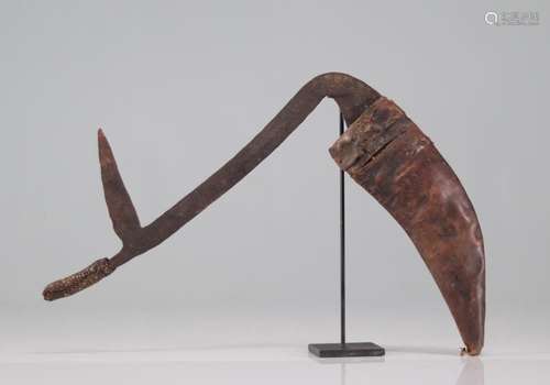 African throwing knife with its sheath