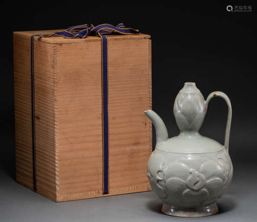 Chinese Song Dynasty Yaozhou kiln wine pot