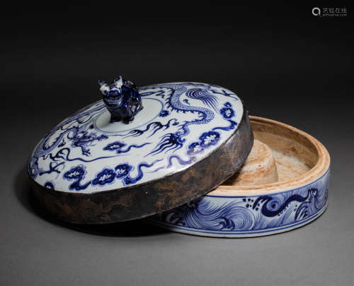 Yuan dynasty Yuan blue and white dragon box