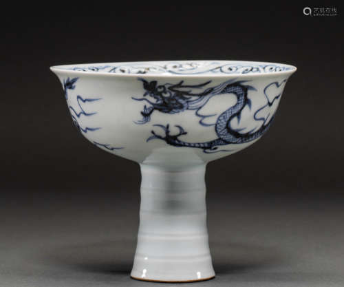 Yuan Dynasty blue and white cup