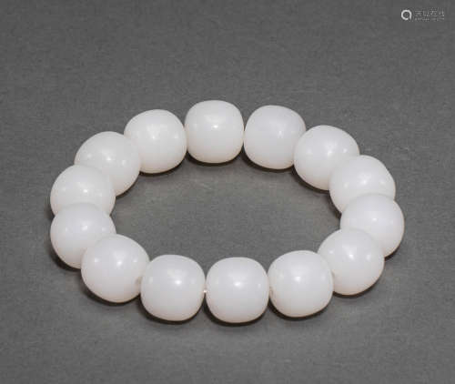 Chinese Hetian jade bracelet from qing Dynasty