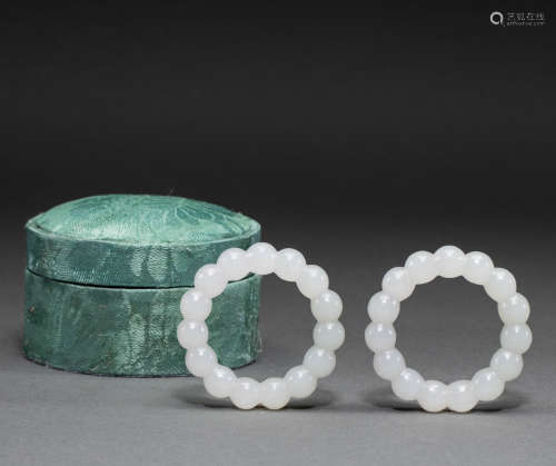 Chinese Qing Dynasty Hetian jade cassock ring