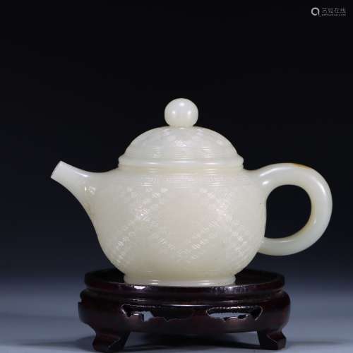 Hetian jade back pattern teapot