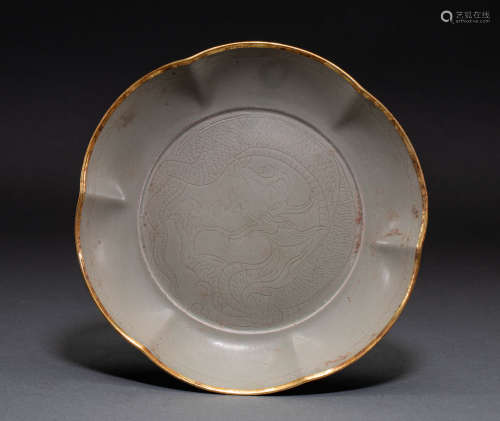 China Song Dynasty secret color porcelain yue kiln plate