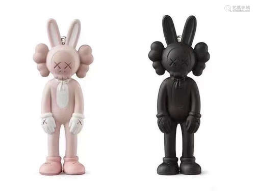 KAWS 东京展会限定钥匙扣一套（15个） 搪胶 全新原盒