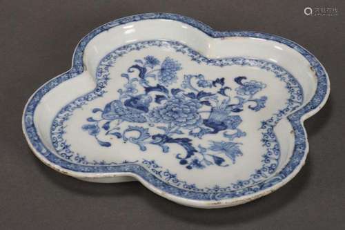 Chinese Qing Dynasty Blue and White Porcelain