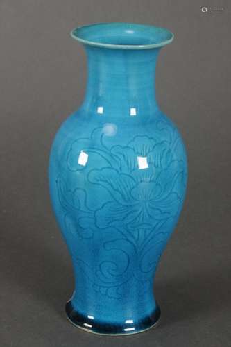 Chinese Turquoise Glaze Vase,