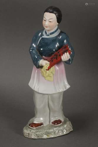 Chinese Porcelain Figure,